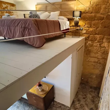 شقة Hyppogenium Aparment Le Catacombe Delle Gogadiada