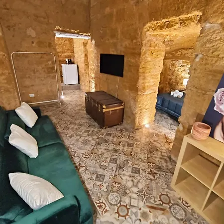 Historic Center Apartment Agrigento